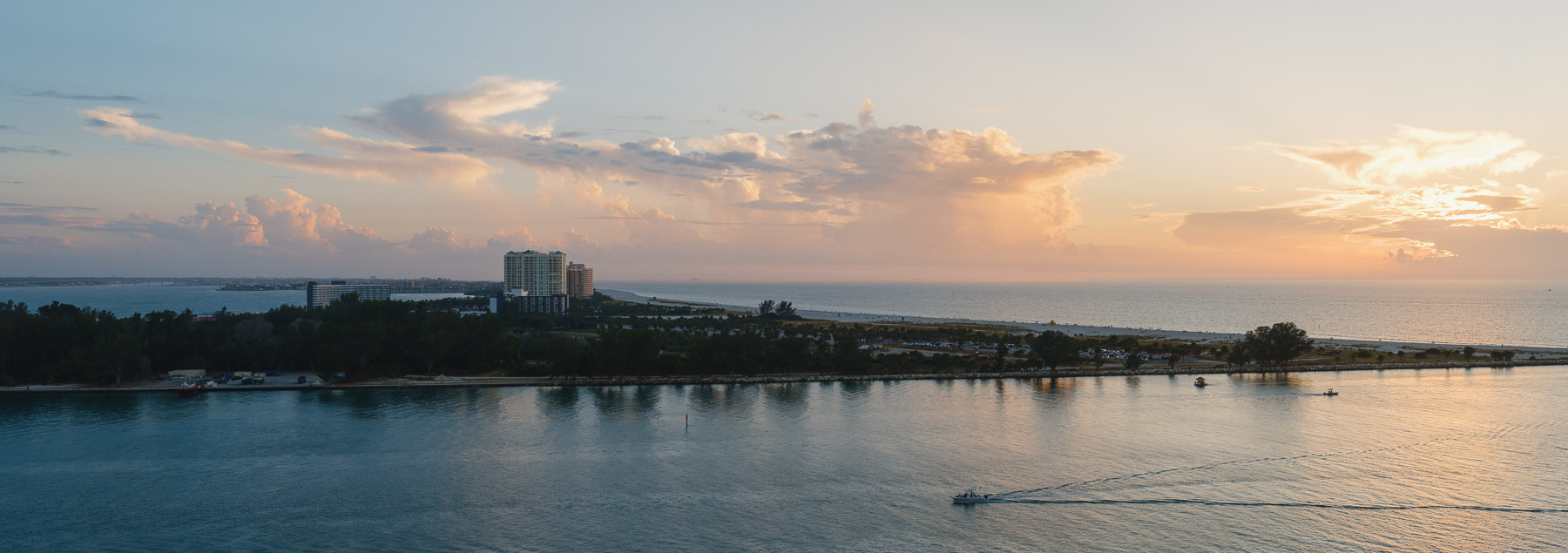 Clearwater Beach photo titled Clearwater 20
